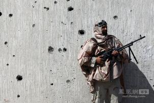 子弹横飞,惊心动魄的生死瞬间